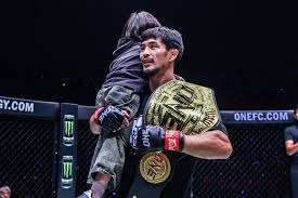 唐斯是尼克斯过去50年来砍35+15+5次数最多的球员